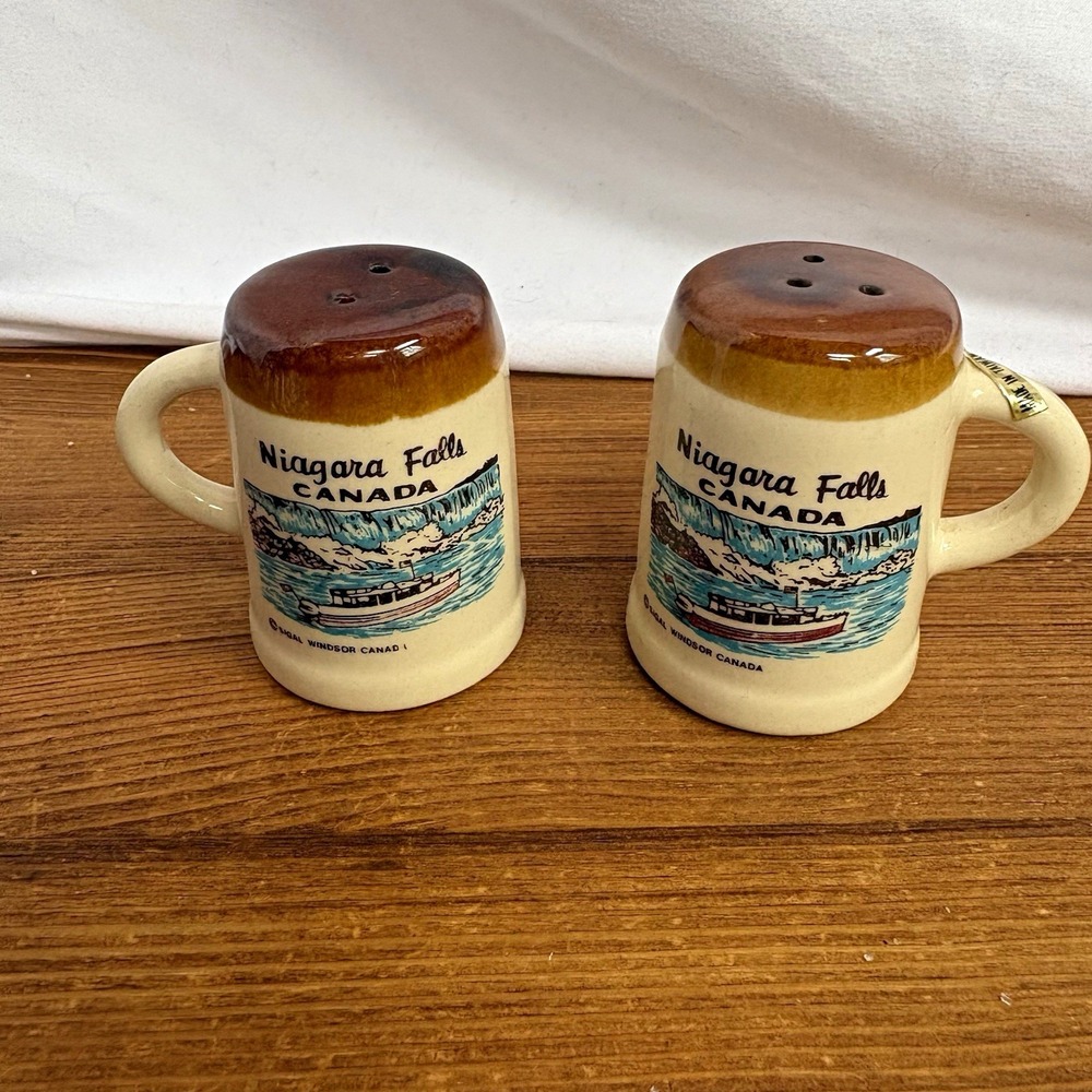 Niagara Falls Canada Ceramic Salt & Pepper Shakers 2pc Glossy 2.75"